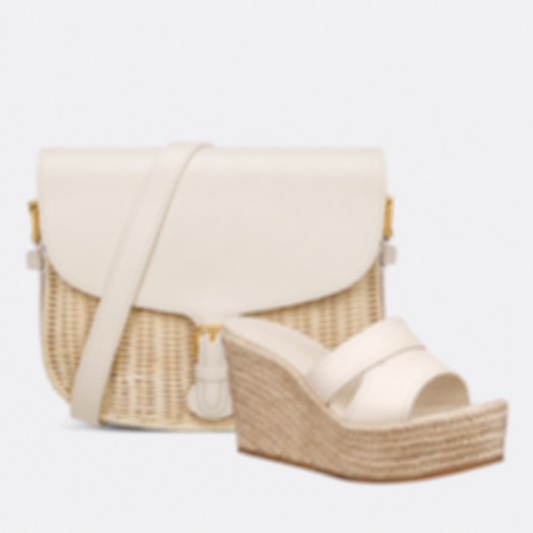 MEDIUM BAG AND MONTAIGNE SLIDE SET